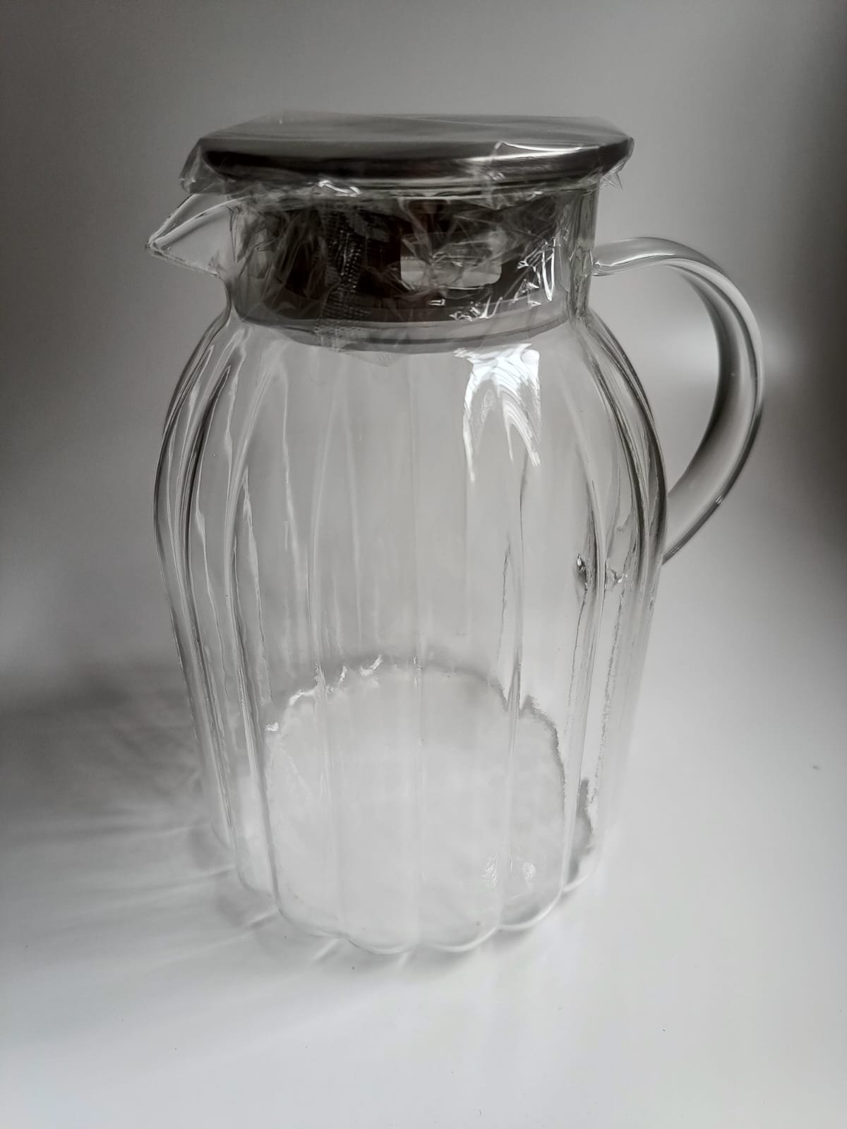 Jarra vidrio transparente 1900 ml con tapa de acero